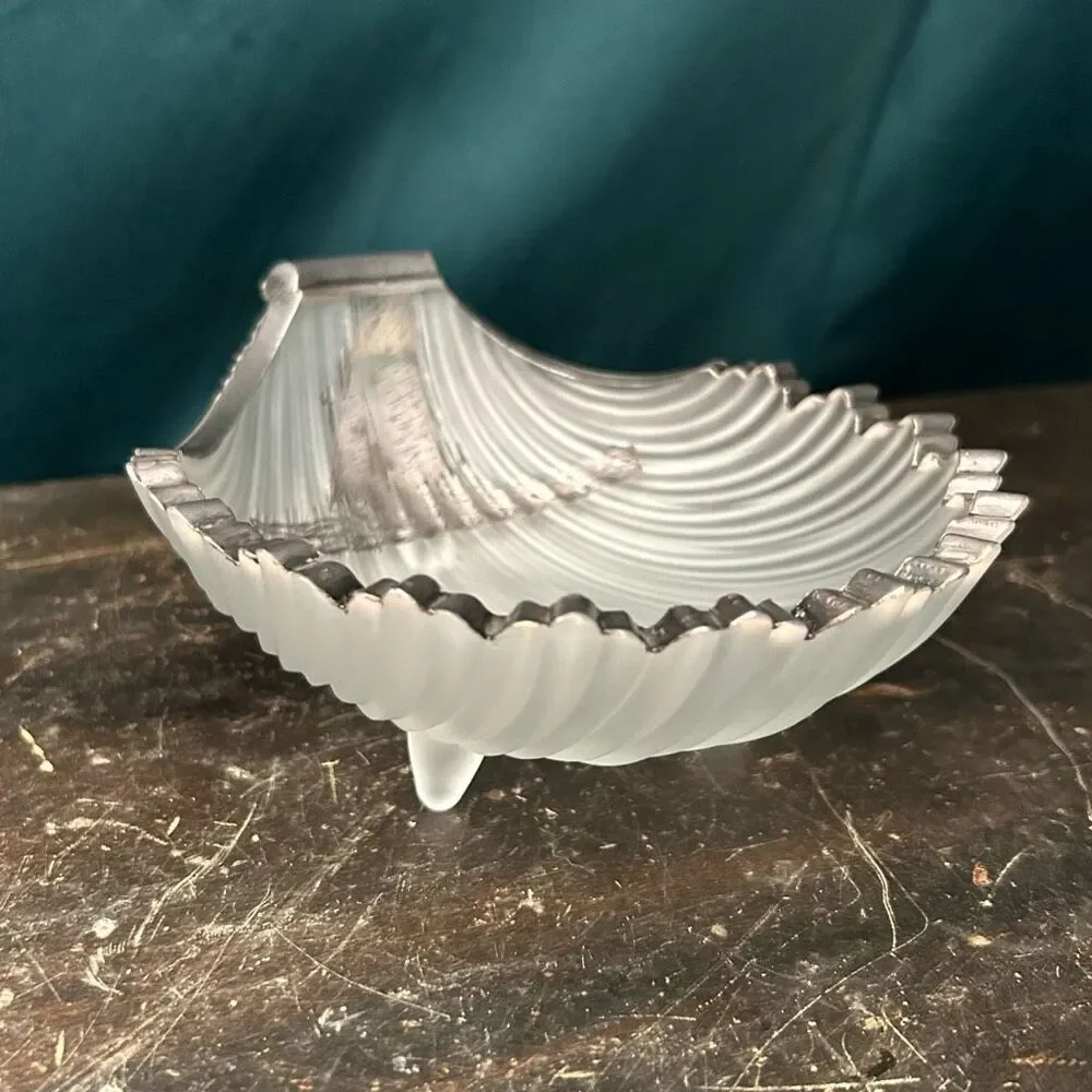 Vintage Westmoreland Frosted Glass Seashell Silver Gilt Sailboat Candy Dish